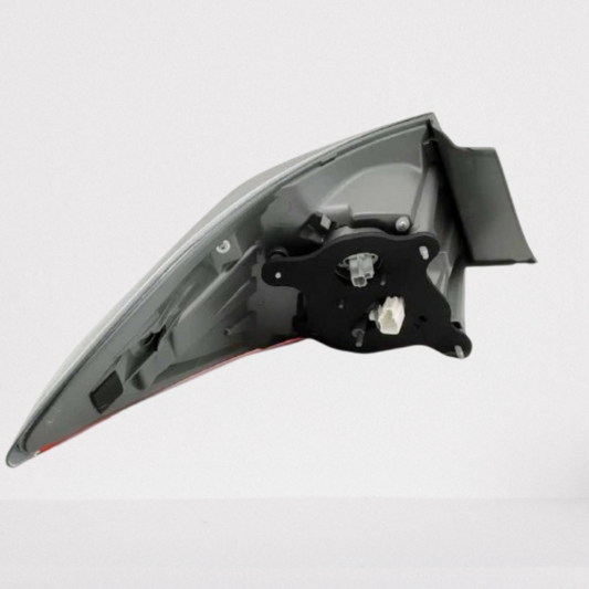 Toyota Corolla Altis Genuine Tail Light Assembly (Left/Right) – 2018-2023 – OEM Quality