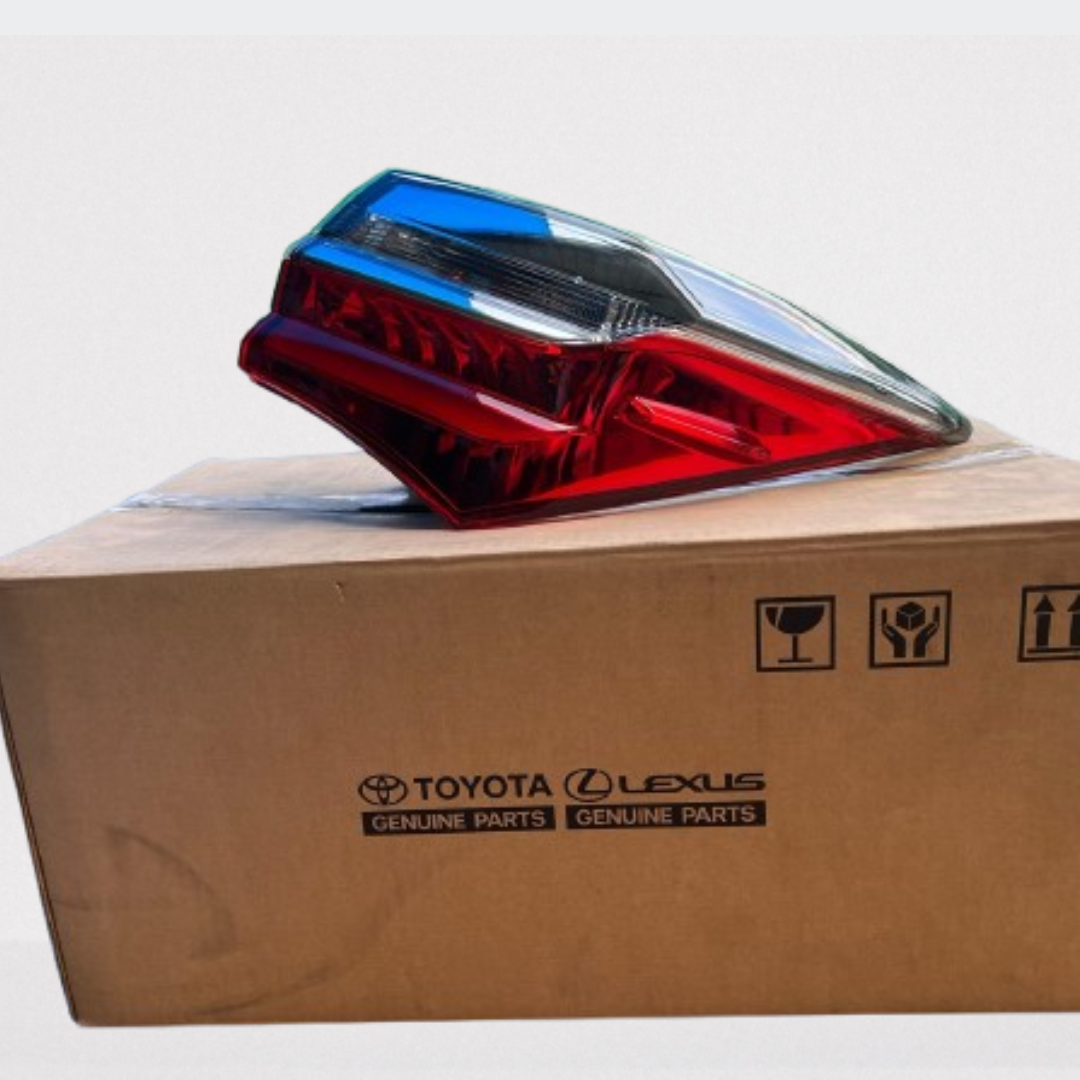 Toyota Corolla Altis Genuine Tail Light Assembly (Left/Right) – 2018-2023 – OEM Quality